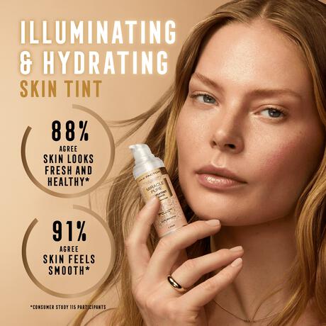 Max Factor Miracle Pure Hydratint Essence Foundation 01 Fair