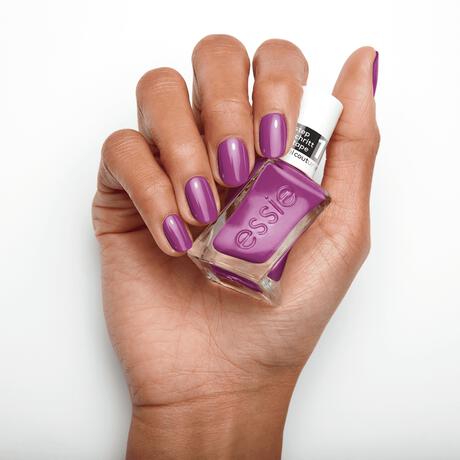 gel by essie Nagellak Strut With It 561 Paars 13,5ML