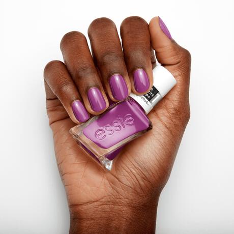 gel by essie Nagellak Strut With It 561 Paars 13,5ML