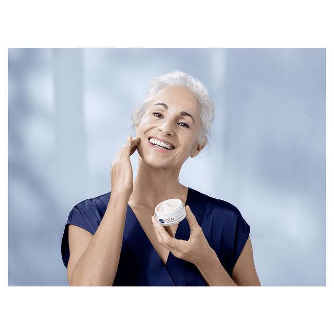 NIVEA Vital Dagcrème 50 ML