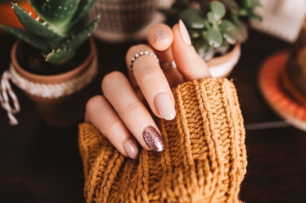 Acrylnagels zetten
