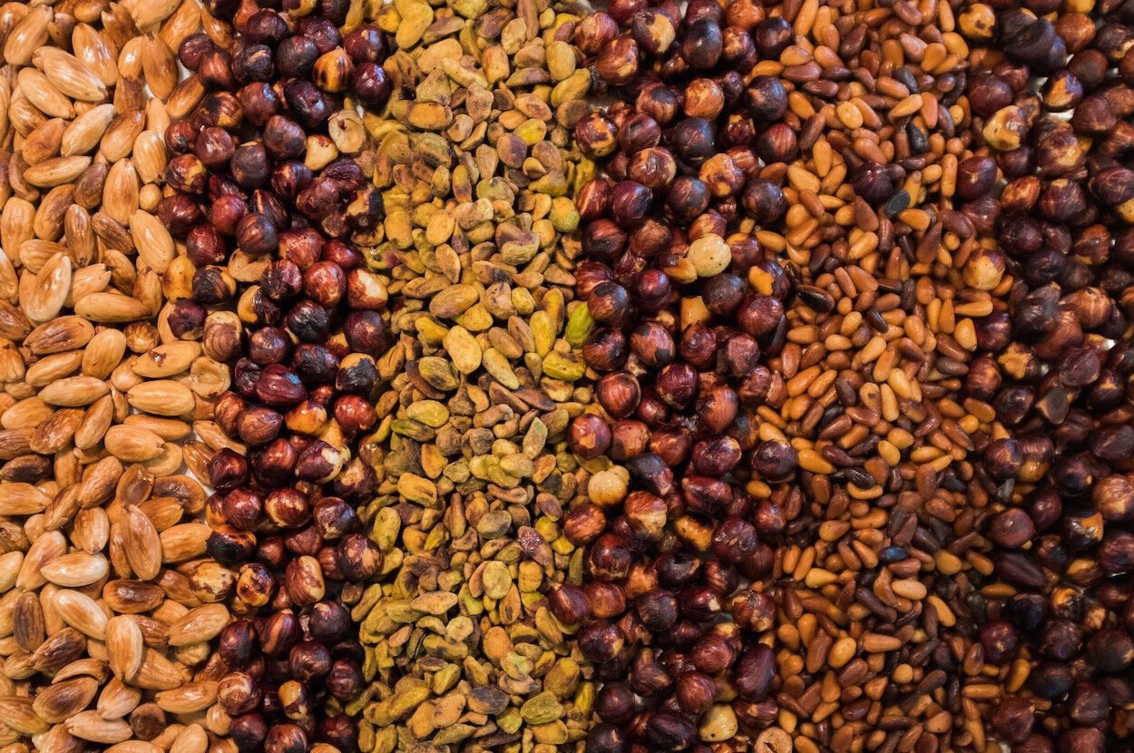 Verschillende soorten pinda's en noten die een pinda- of notenallergie kunnen veroorzaken