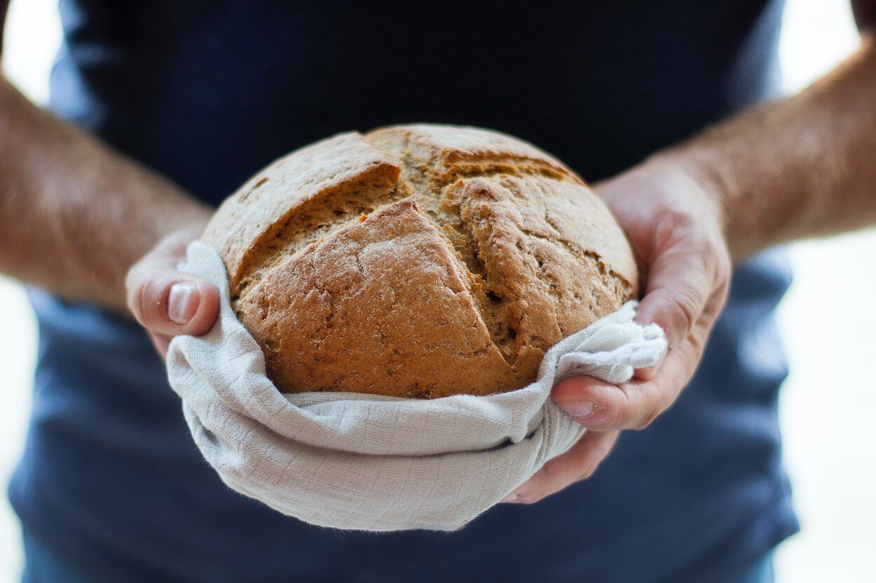 koolhydraatarm brood vs. wit en volkoren brood