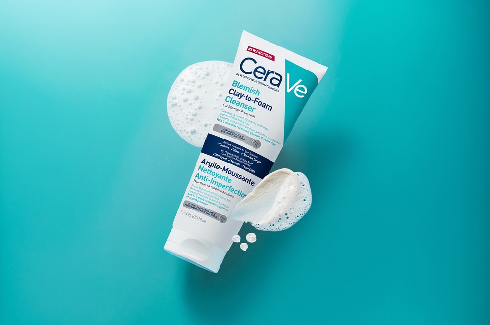 cerave anti-onzuiverheden klei naar schuim reiniger