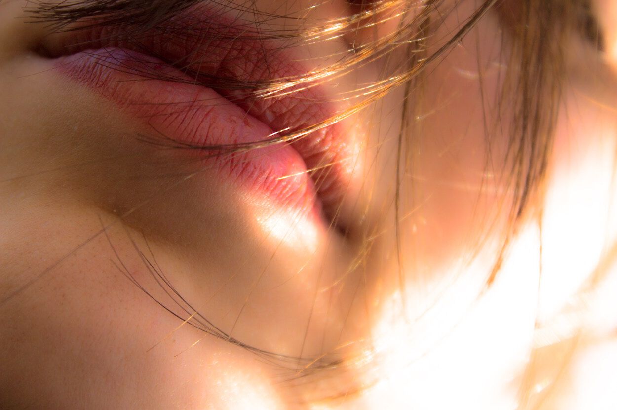 lippen en haar van vrouw