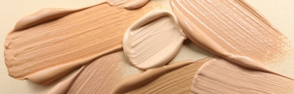De perfecte basis voor elke look. Ontdek de top 10 beste foundations!