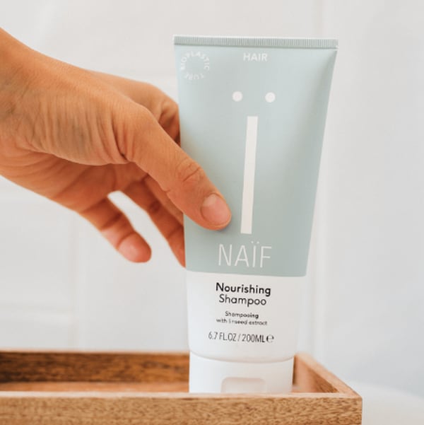 Naïf shampoo