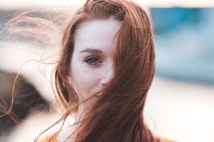 Hoe behandel je actieve acne?